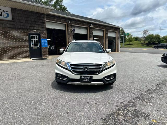 used 2013 Honda Crosstour car, priced at $15,999