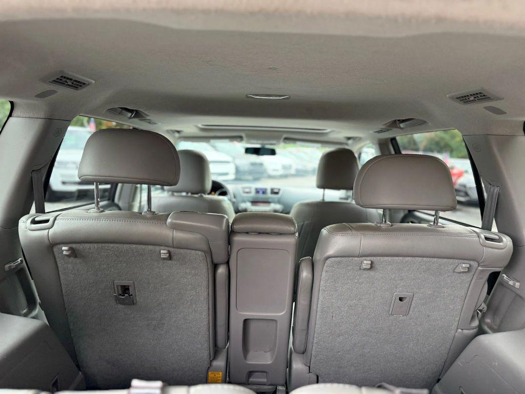 used 2011 Toyota Highlander car, priced at $13,500