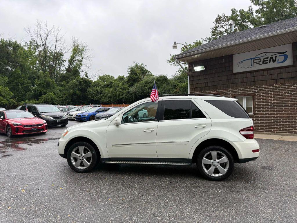 used 2010 Mercedes-Benz M-Class car, priced at $9,500