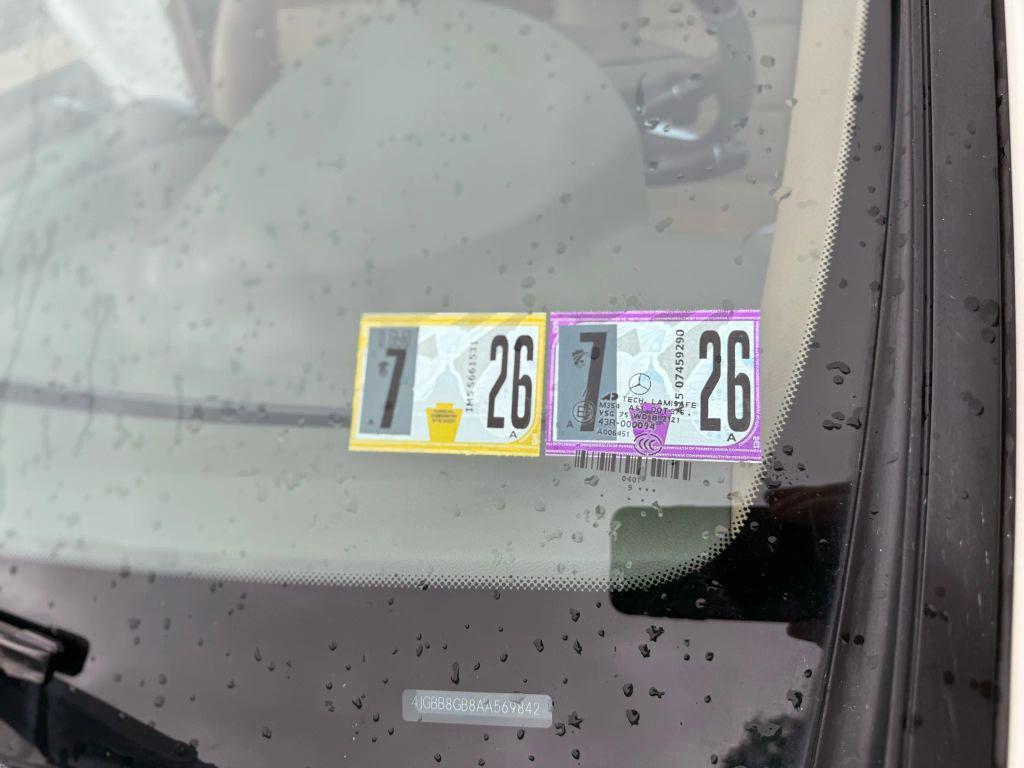 used 2010 Mercedes-Benz M-Class car, priced at $9,500