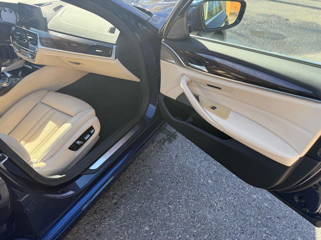 used 2018 BMW 540 car, priced at $21,999