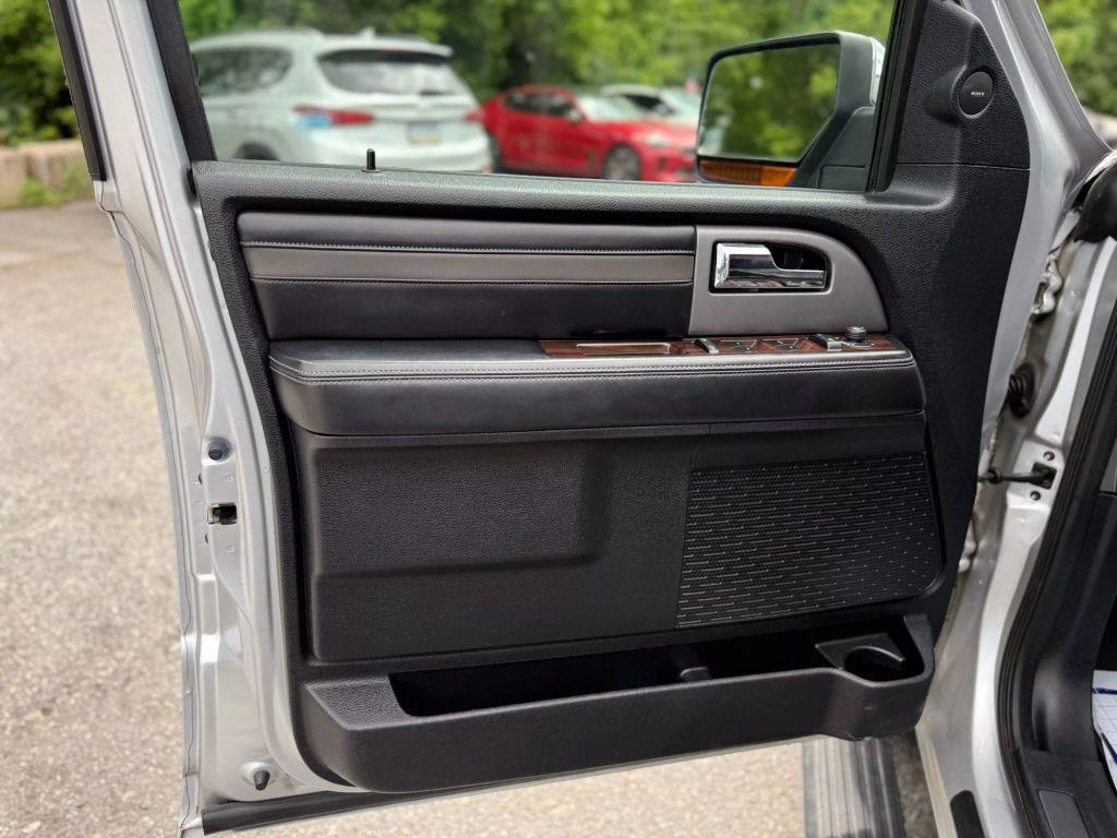 used 2017 Ford Expedition car, priced at $20,999