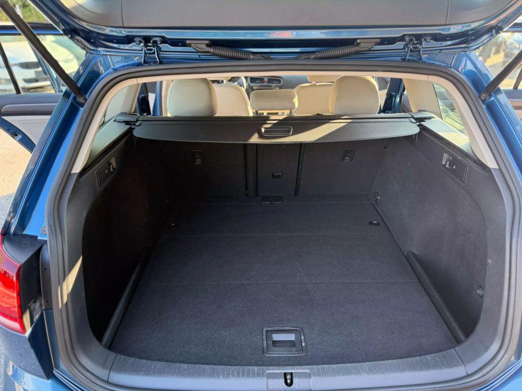 used 2018 Volkswagen Golf SportWagen car, priced at $13,750