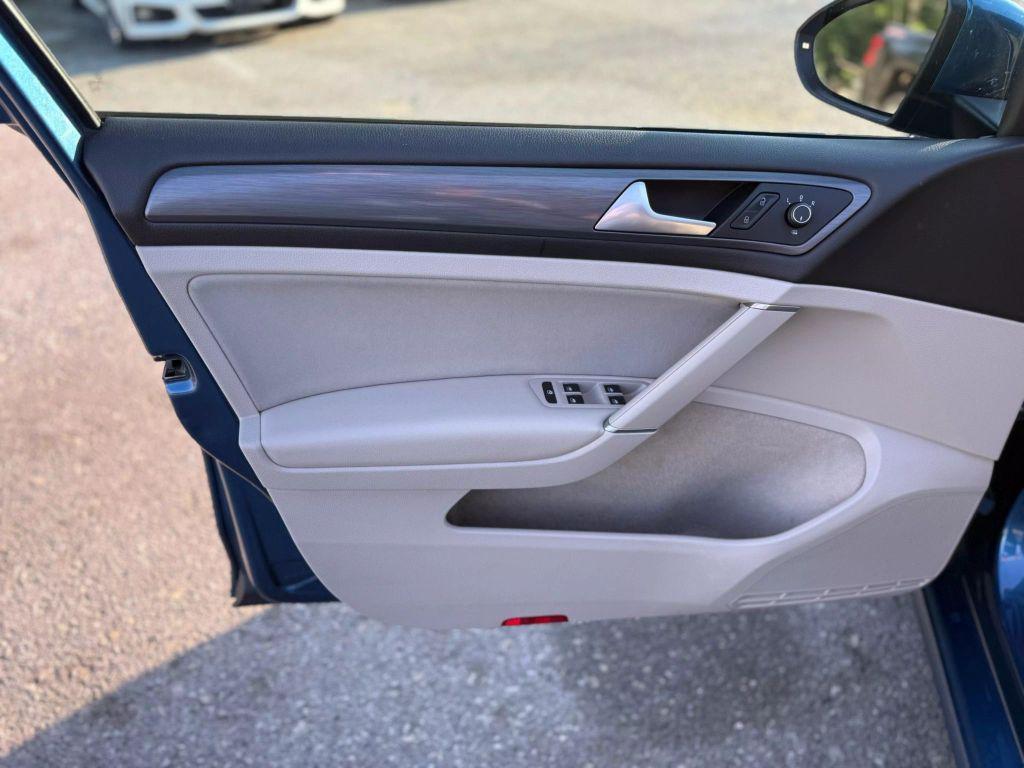 used 2018 Volkswagen Golf SportWagen car, priced at $13,750