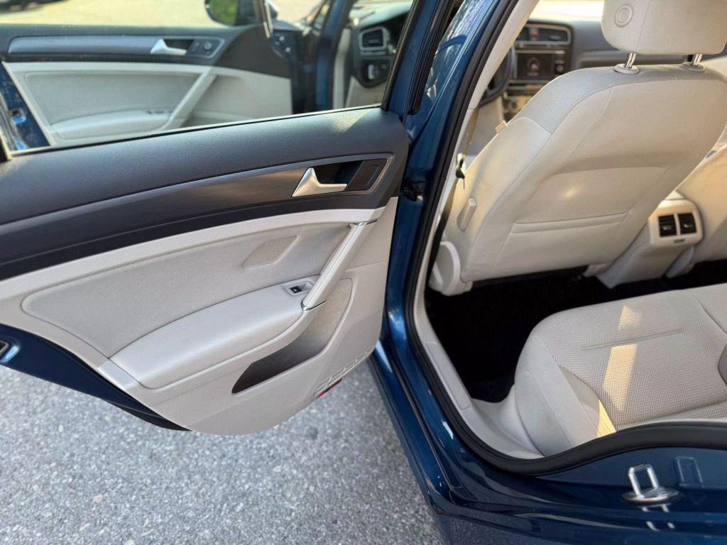 used 2018 Volkswagen Golf SportWagen car, priced at $13,750