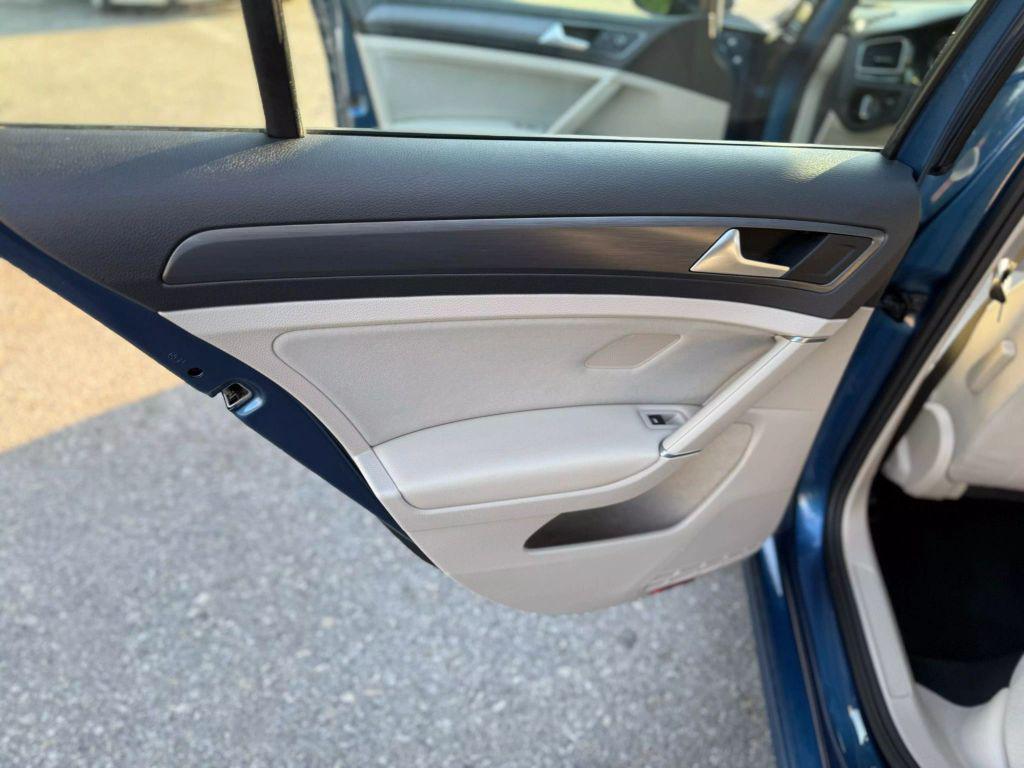 used 2018 Volkswagen Golf SportWagen car, priced at $13,750