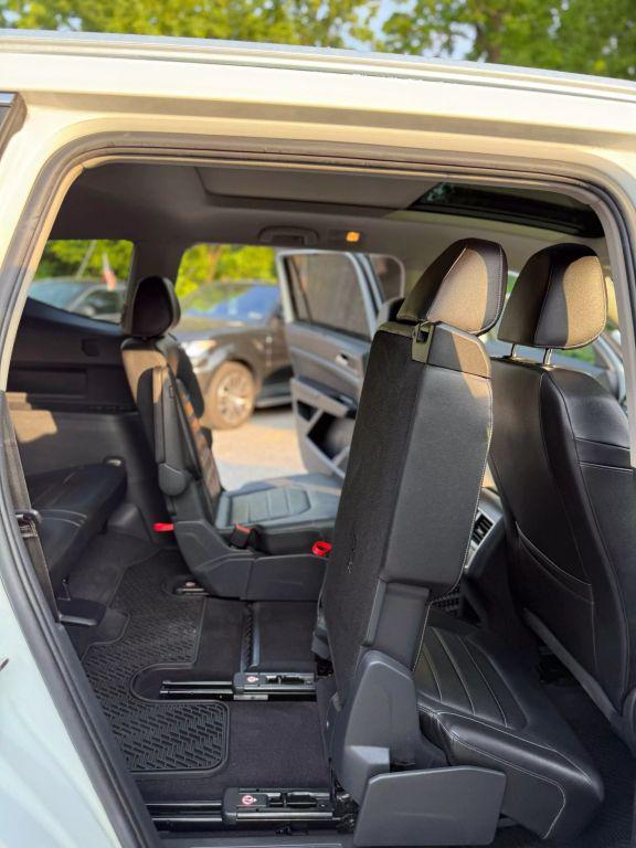 used 2018 Volkswagen Atlas car, priced at $17,250