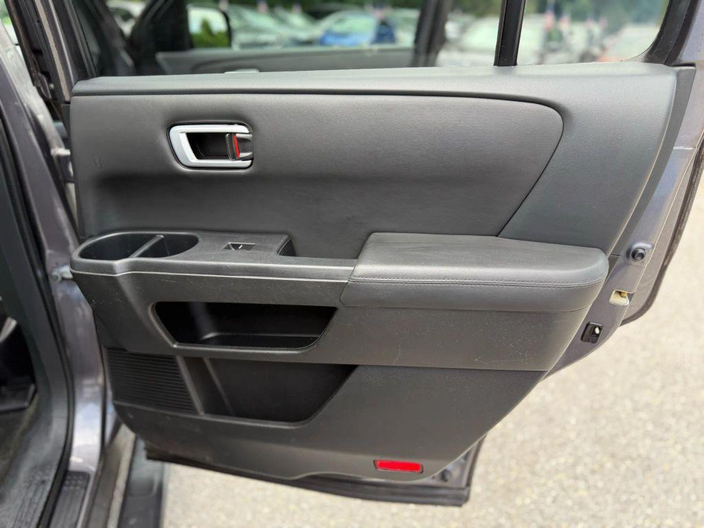 used 2014 Honda Pilot car, priced at $13,250