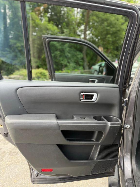 used 2014 Honda Pilot car, priced at $13,250