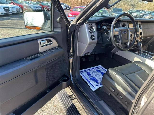 used 2017 Ford Expedition car, priced at $20,500