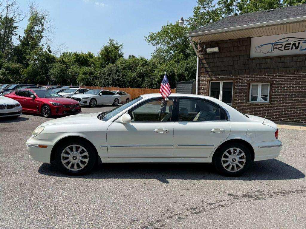 used 2005 Hyundai Sonata car, priced at $7,500
