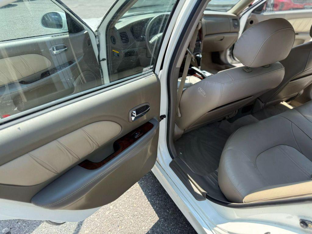 used 2005 Hyundai Sonata car, priced at $7,500