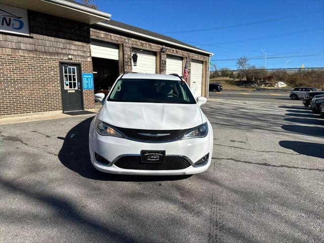 used 2017 Chrysler Pacifica car, priced at $15,999