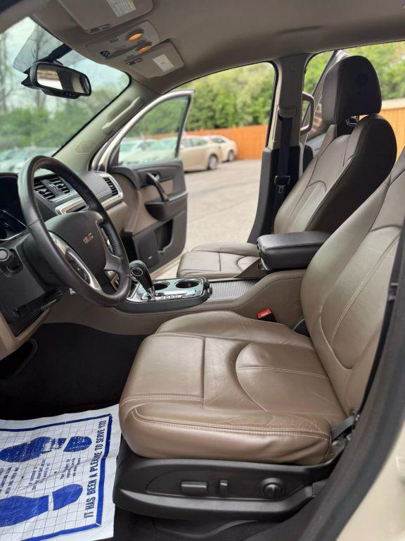 used 2014 GMC Acadia car, priced at $14,999
