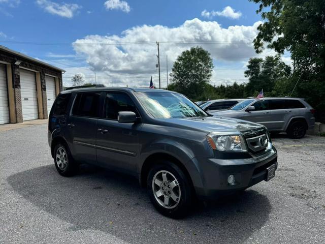 used 2010 Honda Pilot car, priced at $10,500