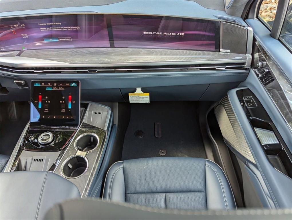 new 2025 Cadillac Escalade IQ car, priced at $147,635