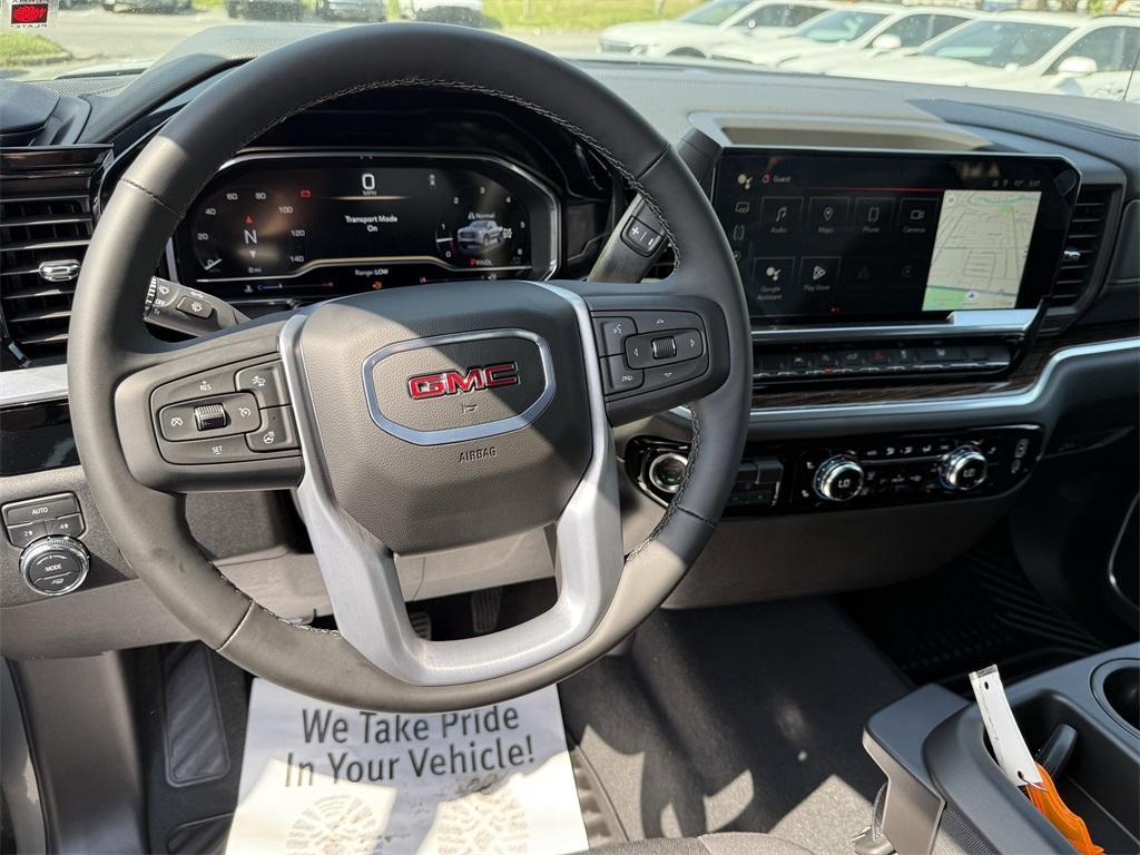 new 2025 GMC Sierra 1500 car, priced at $57,885