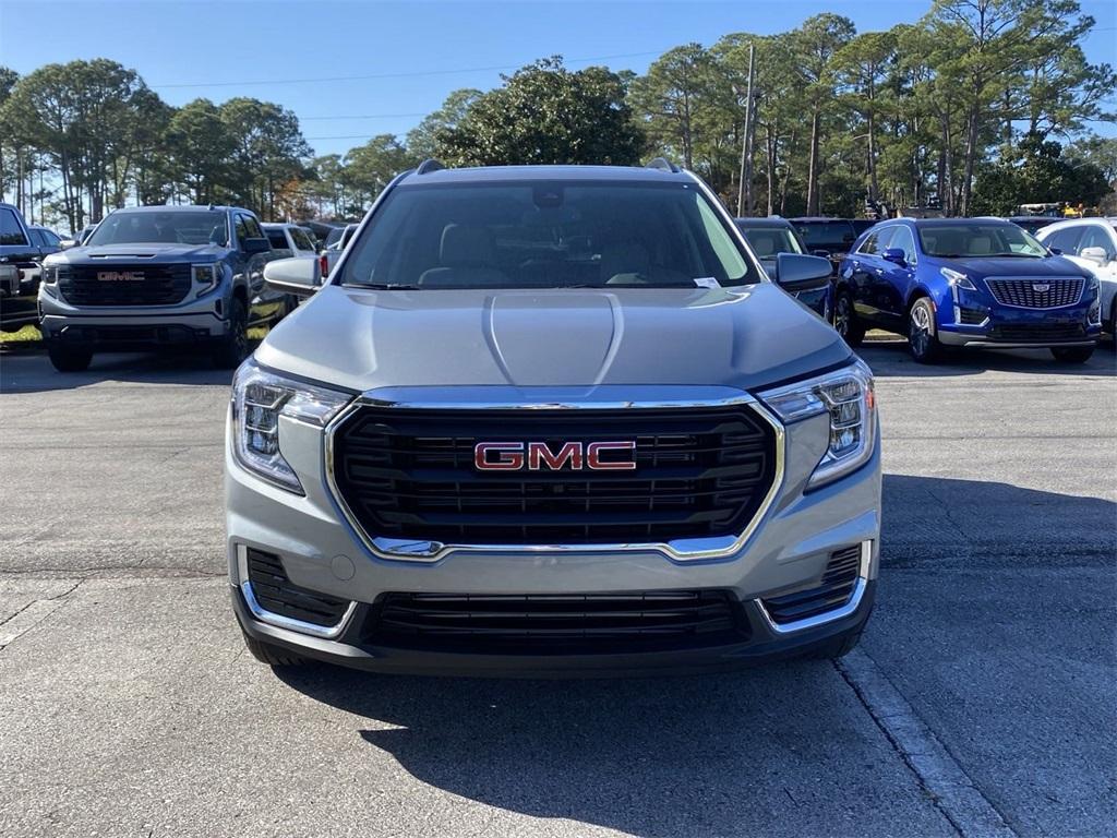 new 2024 GMC Terrain car, priced at $27,500