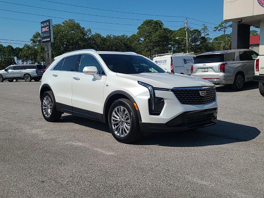 new 2025 Cadillac XT4 car, priced at $46,465