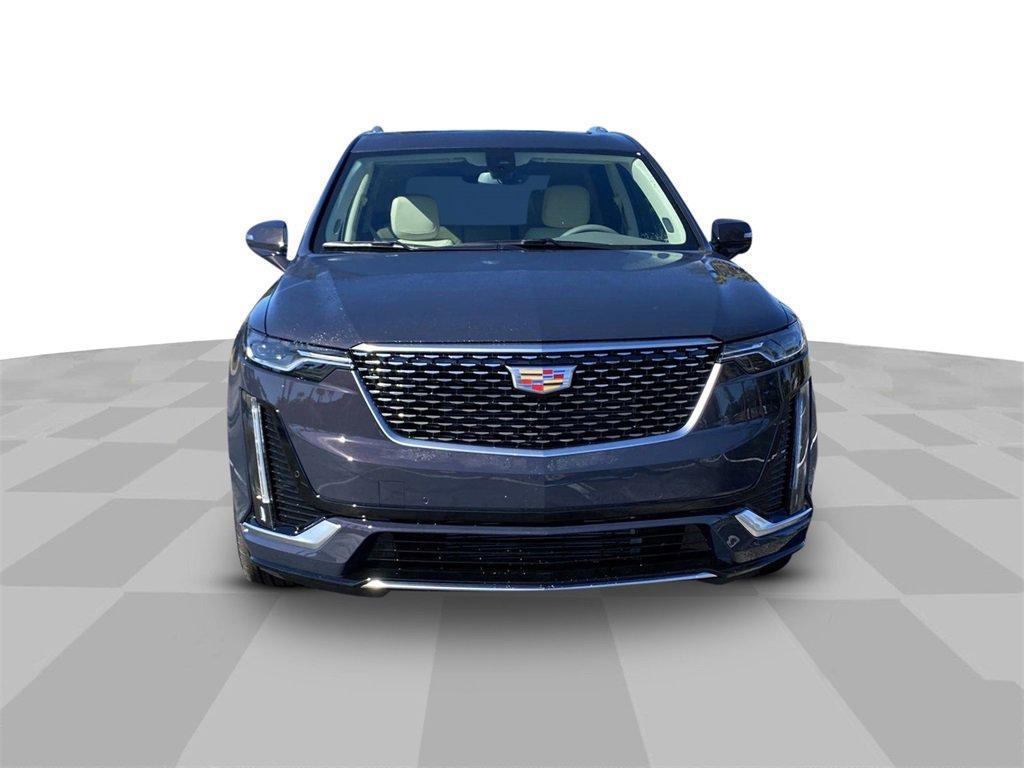 new 2025 Cadillac XT6 car, priced at $55,415