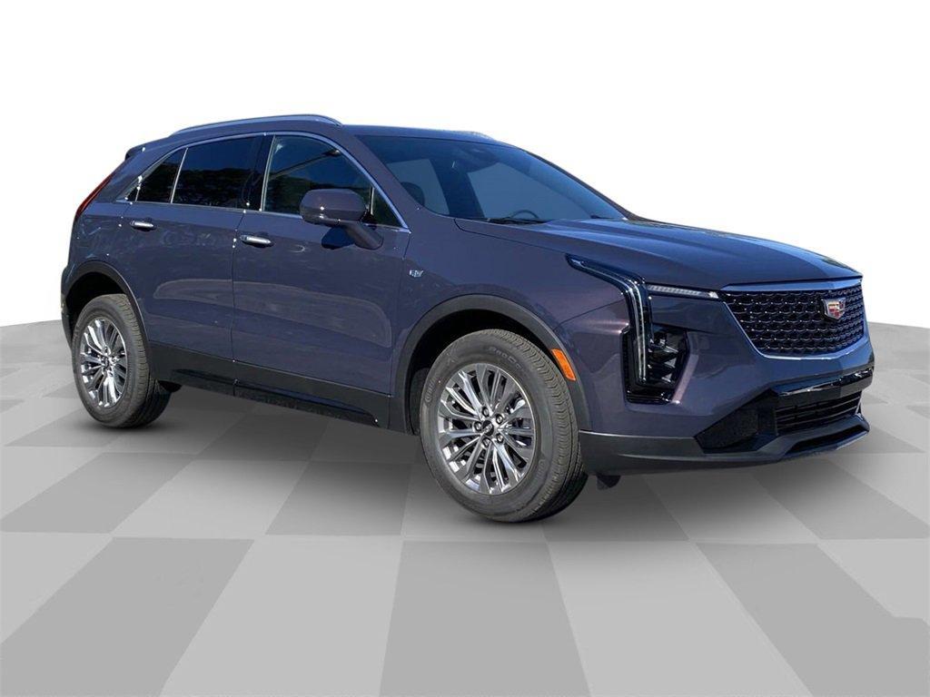 new 2025 Cadillac XT4 car, priced at $45,115