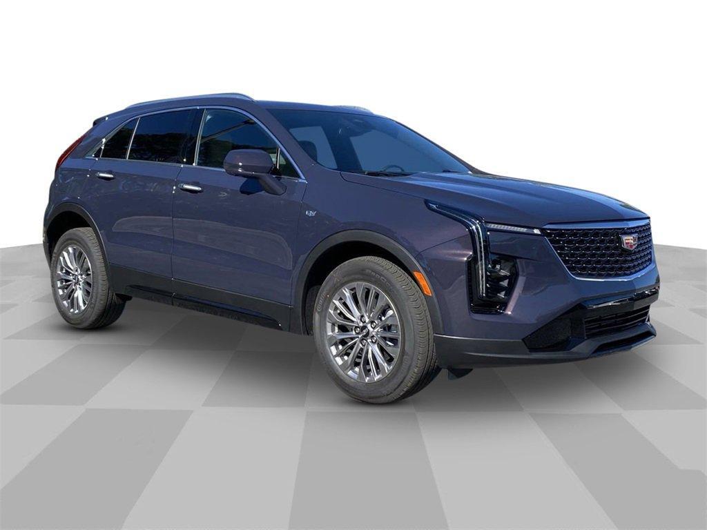 new 2025 Cadillac XT4 car, priced at $45,115