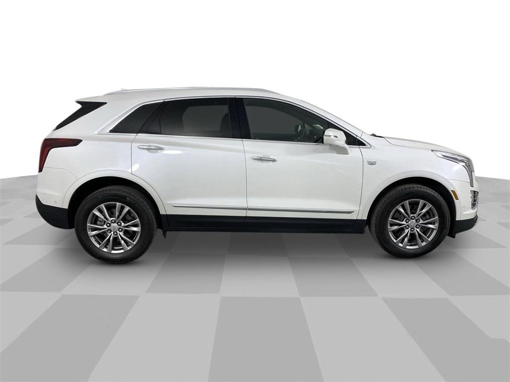 used 2022 Cadillac XT5 car, priced at $30,000