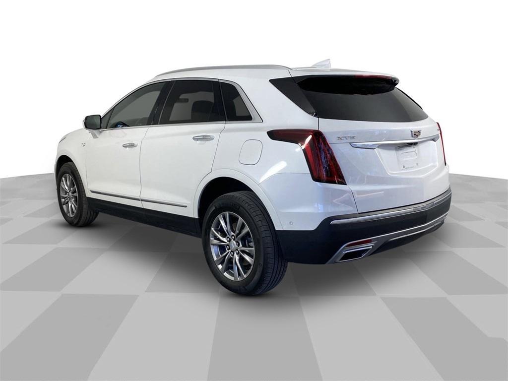 used 2022 Cadillac XT5 car, priced at $30,000