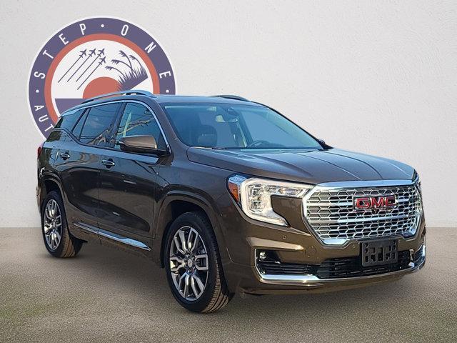 new 2024 GMC Terrain car, priced at $43,000