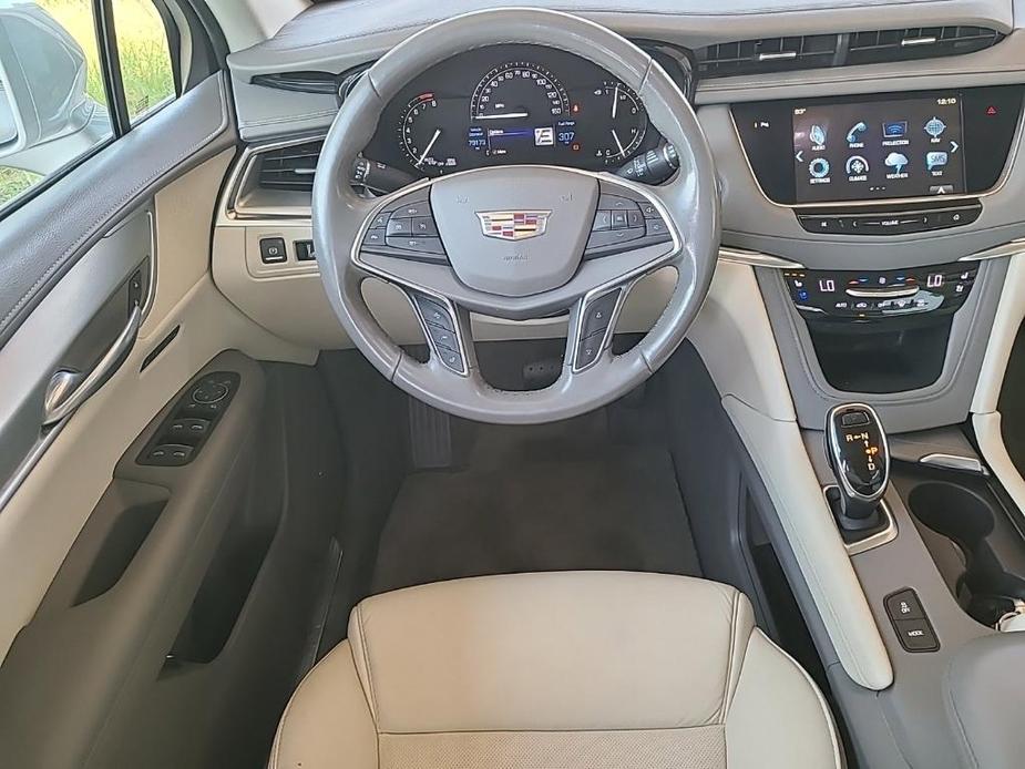 used 2018 Cadillac XT5 car, priced at $19,132