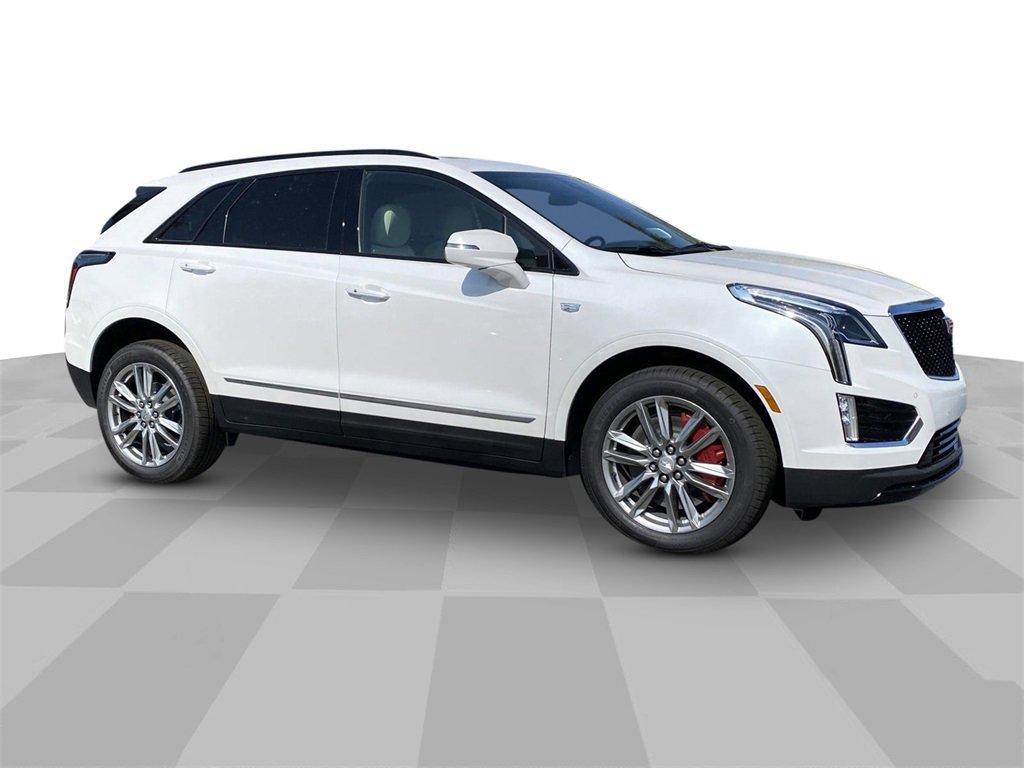 new 2025 Cadillac XT5 car, priced at $57,515