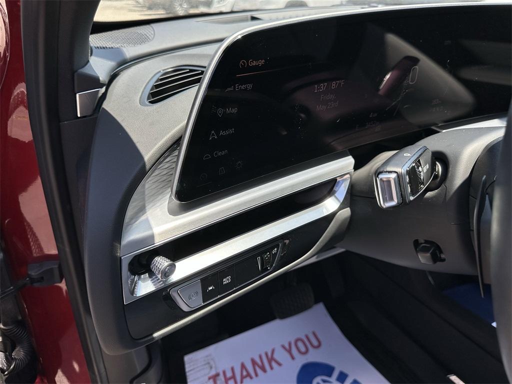 used 2024 Cadillac LYRIQ car, priced at $49,547