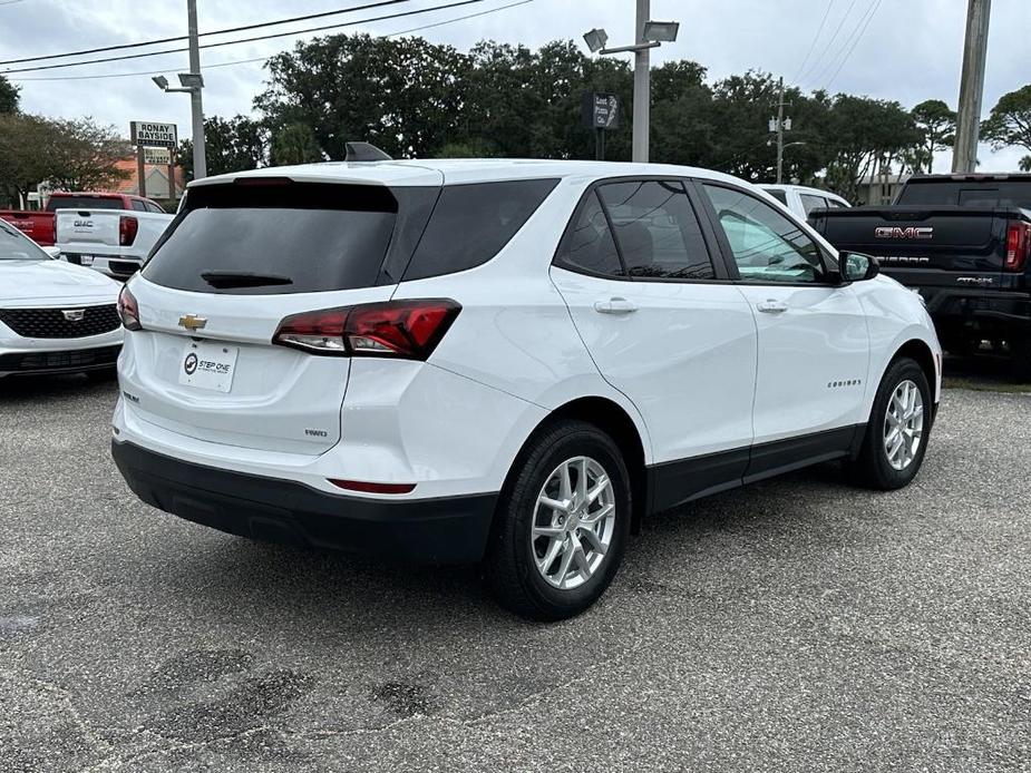 used 2022 Chevrolet Equinox car, priced at $21,222