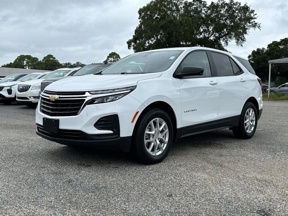 used 2022 Chevrolet Equinox car, priced at $21,222