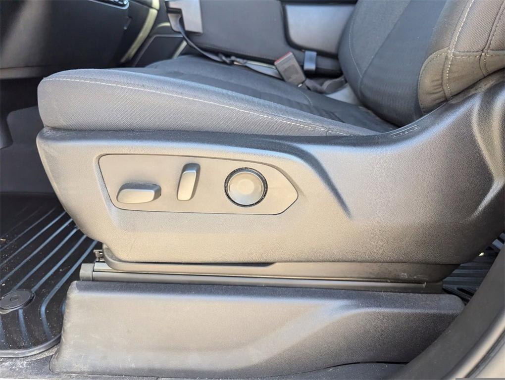 used 2022 Chevrolet Silverado 1500 car, priced at $39,977