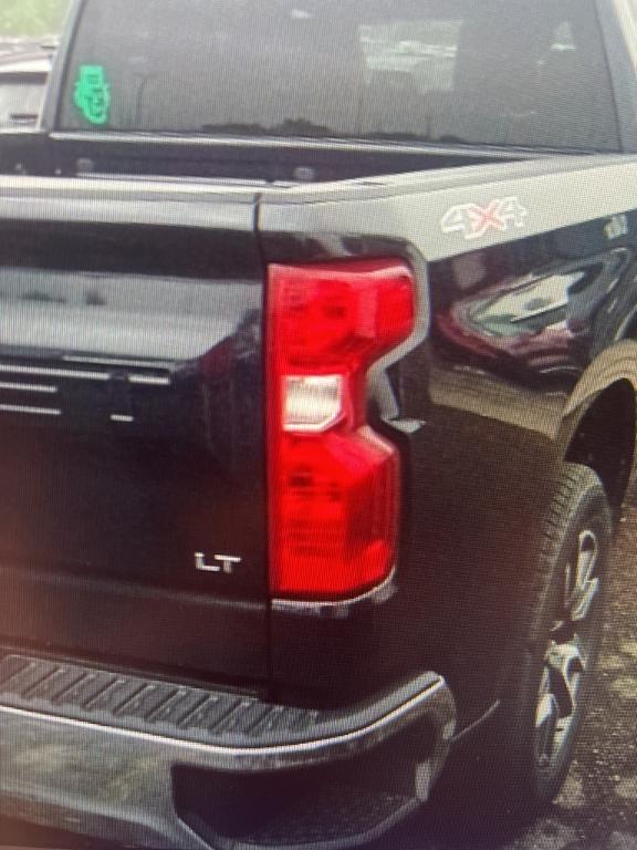 used 2022 Chevrolet Silverado 1500 car, priced at $40,566