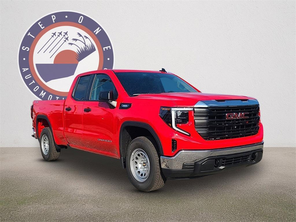 new 2024 GMC Sierra 1500 car, priced at $42,500