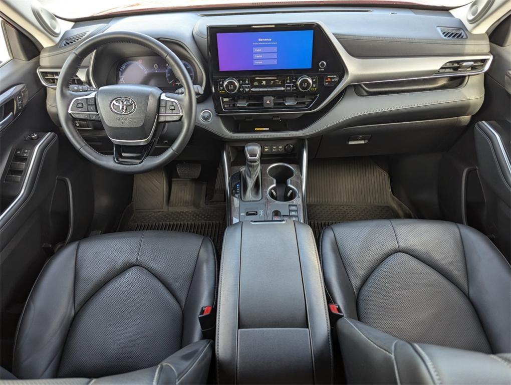 used 2023 Toyota Highlander Hybrid car, priced at $44,799