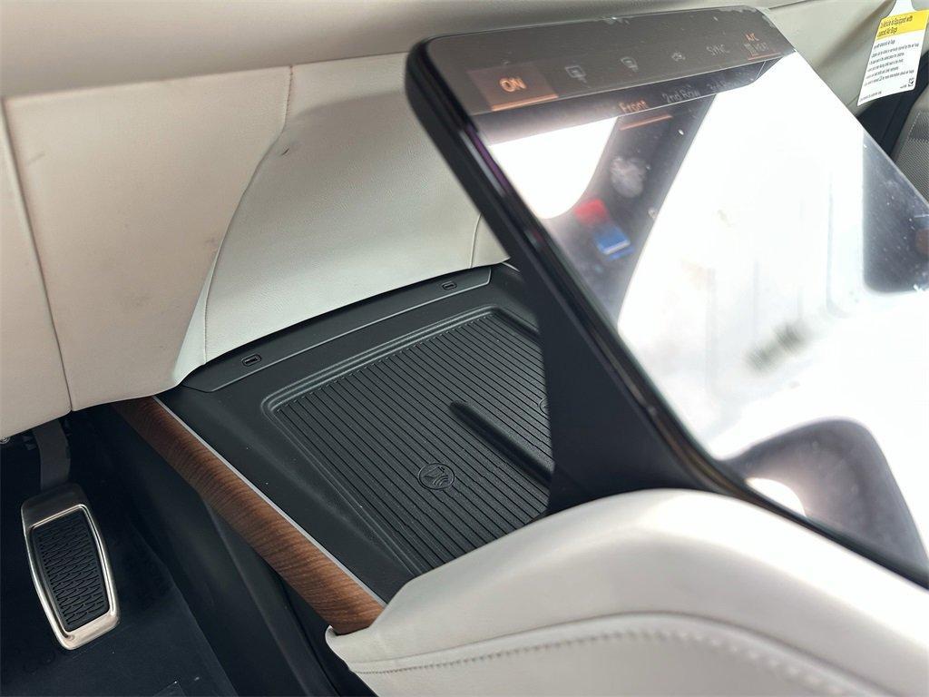 new 2026 Cadillac VISTIQ car, priced at $80,215