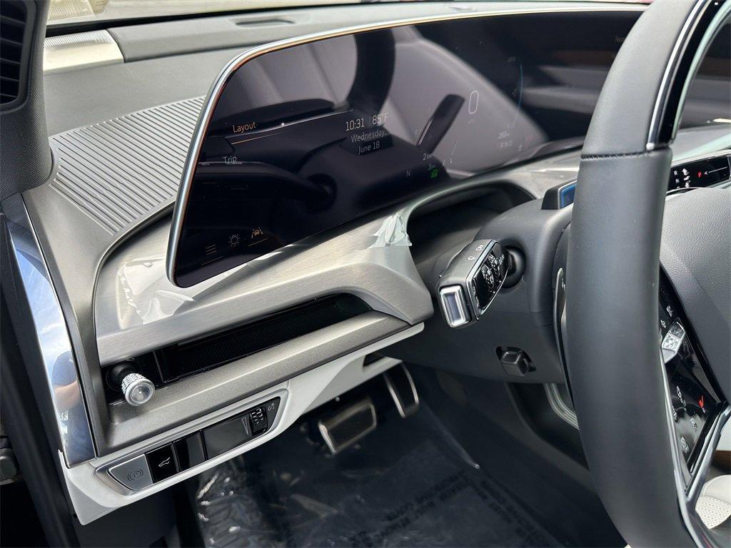 new 2026 Cadillac VISTIQ car, priced at $80,215