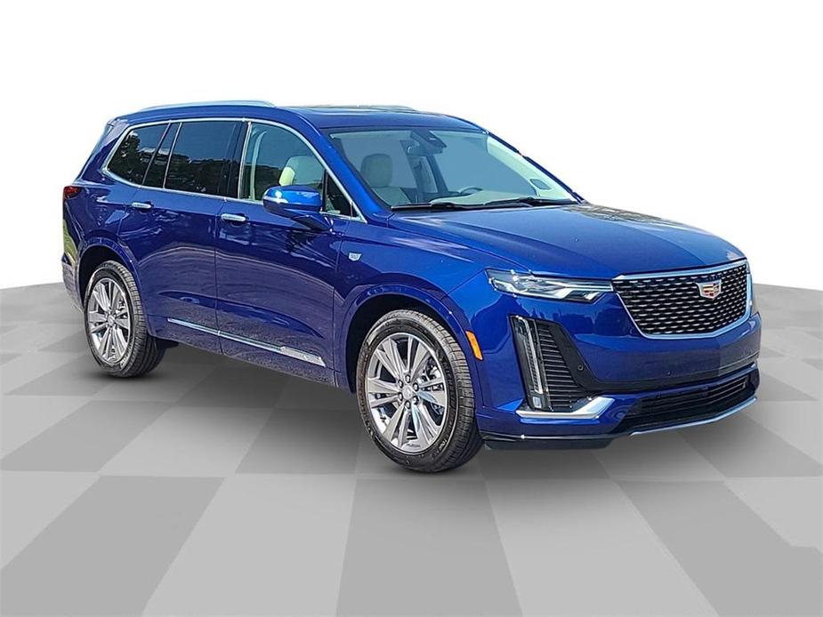 new 2025 Cadillac XT6 car, priced at $55,415