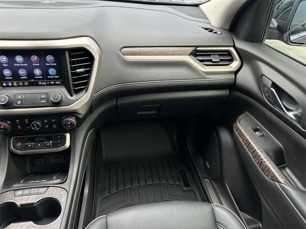 used 2022 GMC Acadia car, priced at $30,997