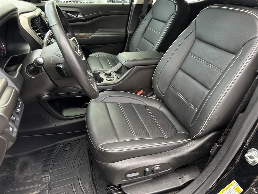 used 2022 GMC Acadia car, priced at $30,997