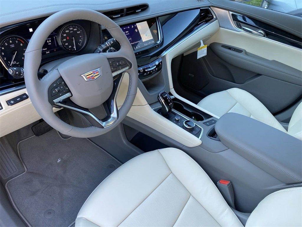 new 2025 Cadillac XT6 car, priced at $60,815