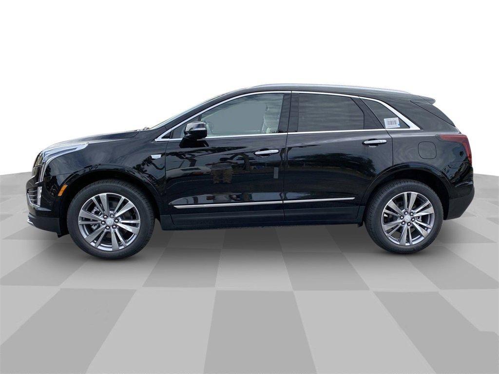 new 2025 Cadillac XT5 car, priced at $55,190