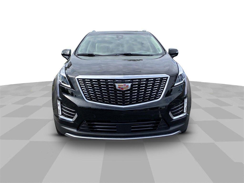 new 2025 Cadillac XT5 car, priced at $55,190