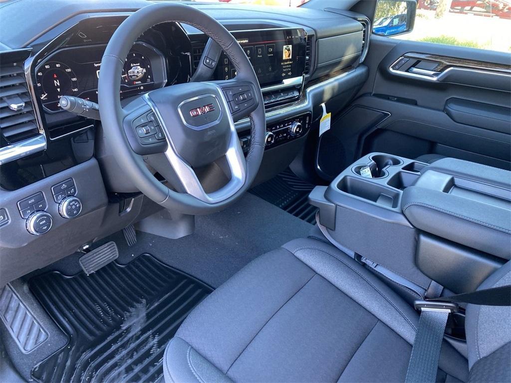 new 2025 GMC Sierra 1500 car, priced at $60,635