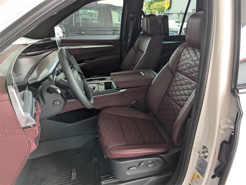 new 2025 Cadillac Escalade car, priced at $124,809