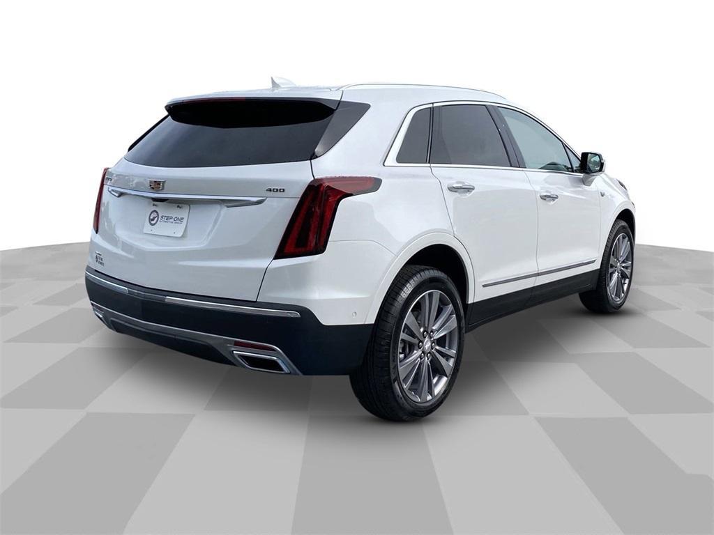 new 2025 Cadillac XT5 car, priced at $58,790