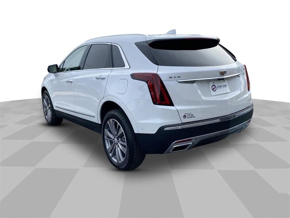 new 2025 Cadillac XT5 car, priced at $58,790